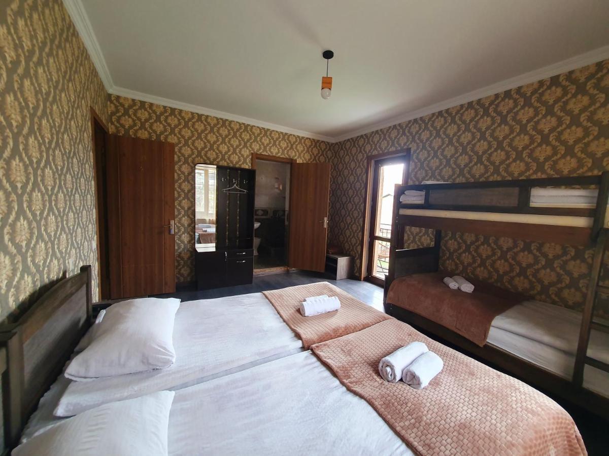 Nikolo Inn Kazbegi Exterior photo