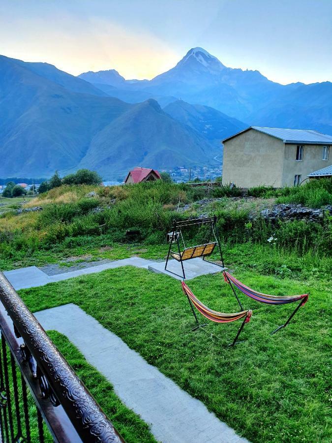 Nikolo Inn Kazbegi Exterior photo