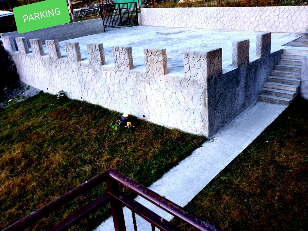 Nikolo Inn Kazbegi Exterior photo