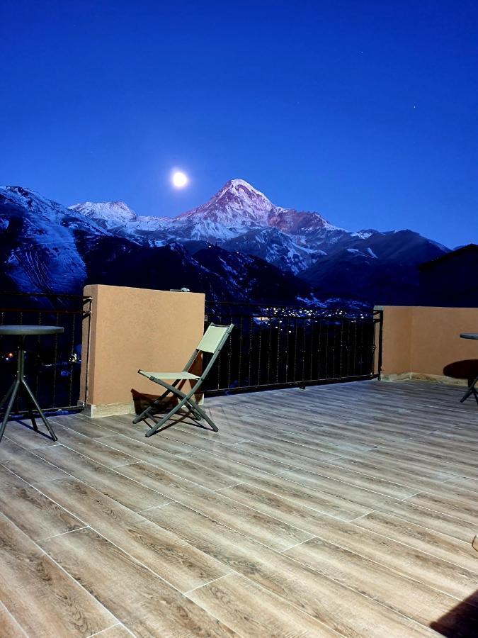 Nikolo Inn Kazbegi Exterior photo